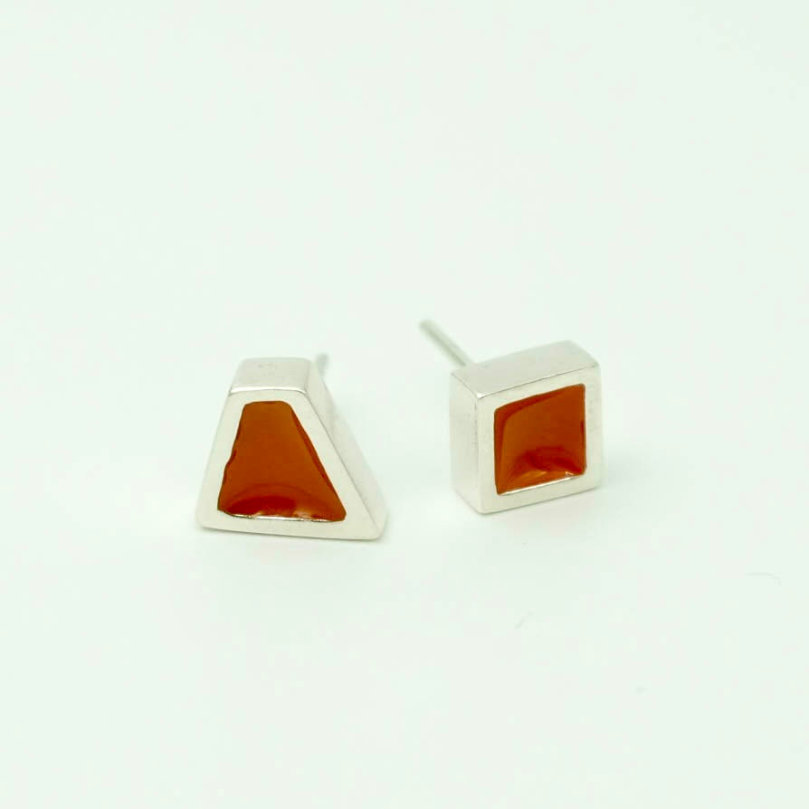 Resin studs