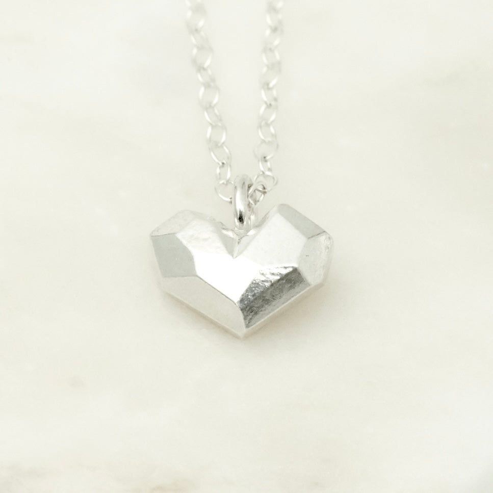 Faceted heart pendant small